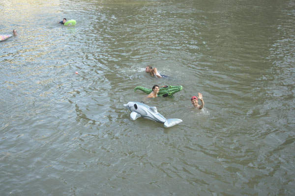  Die 5. Donaukanal-Beschwimmung am 5. August 2005, Foto:  (Markus Huber)